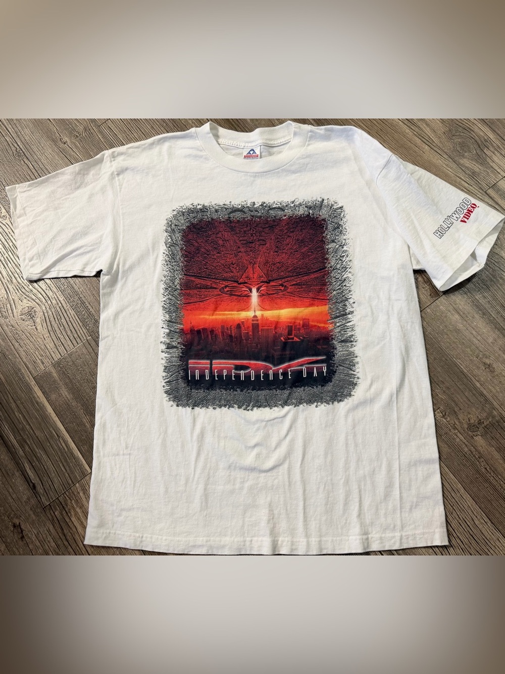 vintage 1996 Independence Day movie promo t-shirt Sz XL